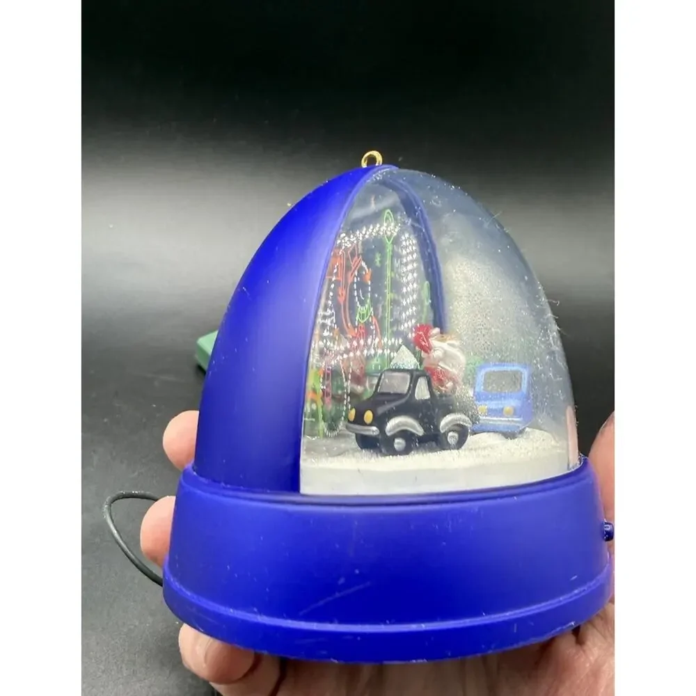 Hallmark HOLIDAY PARK Christmas Tree Ornament Light & Sound No Box! EUC -Lo24